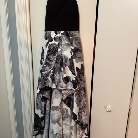 Black and Gray Floral High-Low Dress - Picture 1 of 2